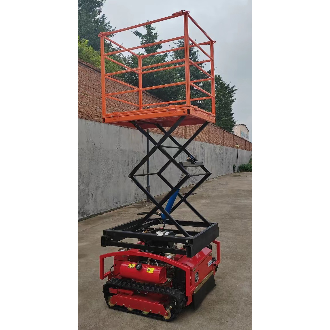 plataforma elevadora para el cortacésped